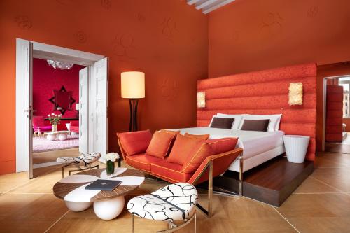 Deluxe Suite with Grand Canal View