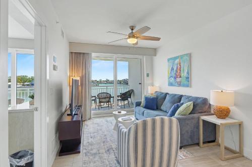 Oceana 204 East in St Pete Beach, USA