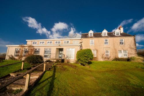 Broadford Youth Hostel in Айл оф Скай