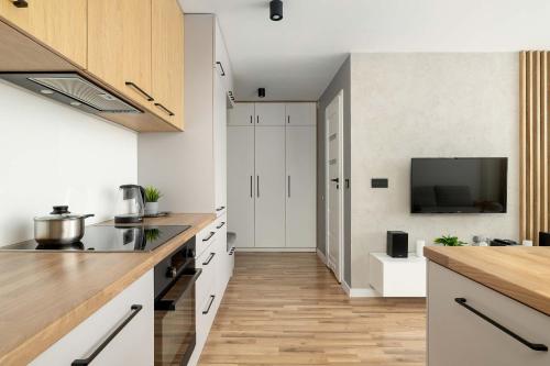 設施, Przytulny Jasny Apartament z Balkonem by Noclegi Renters in 達布羅卡馬拉