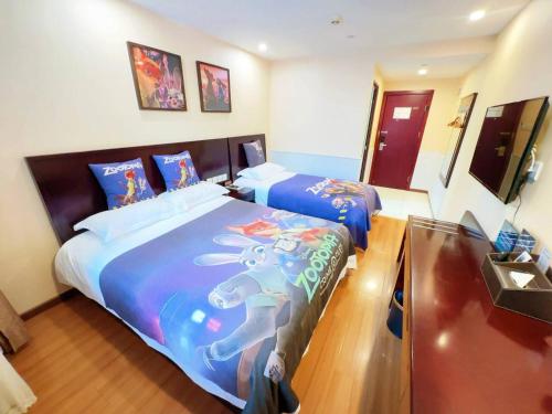 room detail thumbnail 1