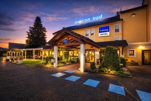 Зовнішній вигляд готелю, The Originals City, Hôtel Mâcon Sud in Шентр