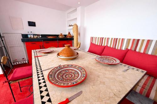 Riad Oasis - Piscine privée - Rooftop - Agadir centre (Riad Oasis - Piscine privee - Rooftop - Agadir centre) in Talborjt