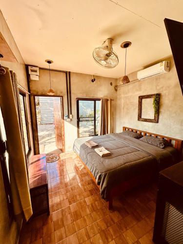 Tchin tchin Guesthouse in Lonely Beach
