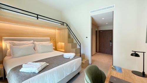 AP Lago Montargil Conference & Spa Room Type -  Family Room (2 Adults + 1 child)
