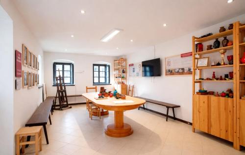 Діяльність, Art house Tufi in Podsreda