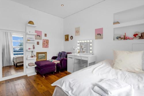 G5 - Penthouse Apartment - Tap to explore photos