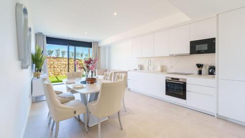 CAMPOROSSO magic apartment – khách sạn tại Golf Bahia