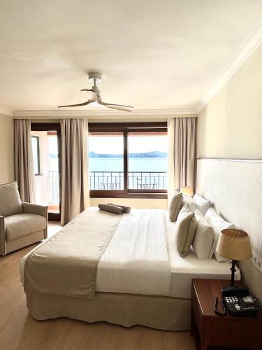 room detail thumbnail 2