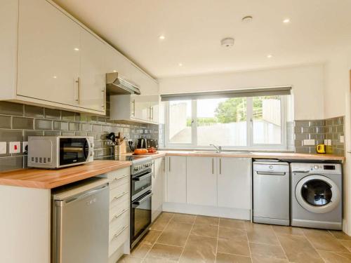 Iekārtas, 2 Bed in Cardigan oc-89315 in Penbryn
