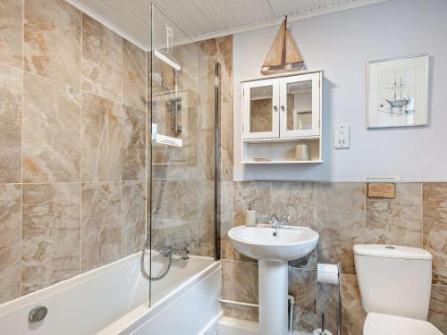 3 Bed in Bideford oc-63058, Appledore (photo 3)