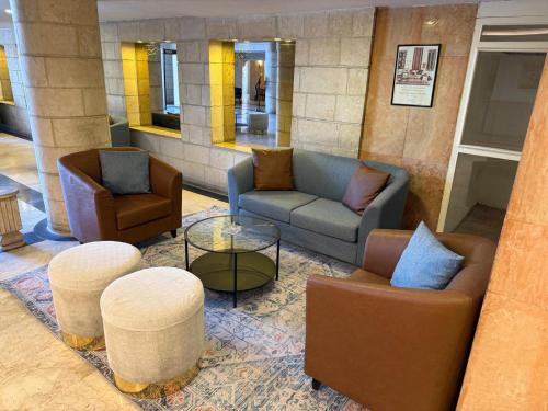 Pub/Ruang Rehat, Crystal Hotel By FHM in Aqaba
