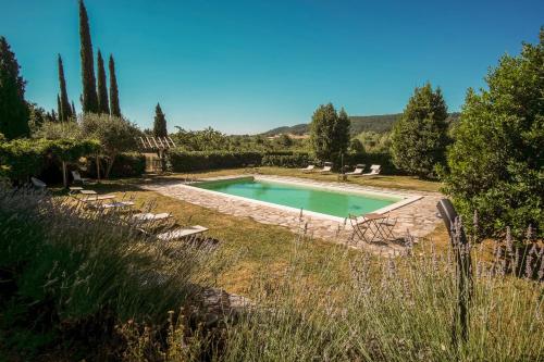 Peldbaseins, Agriturismo ASHA in Kastell'Azara