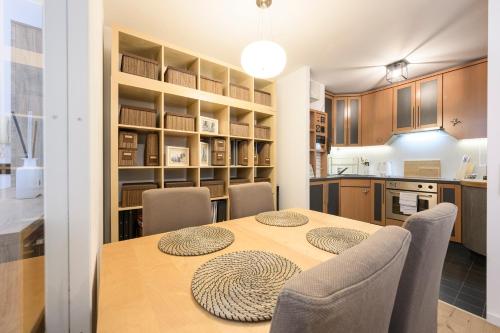 Mid-term 2 bedroom Apartment in Pasettistrasse - image 3