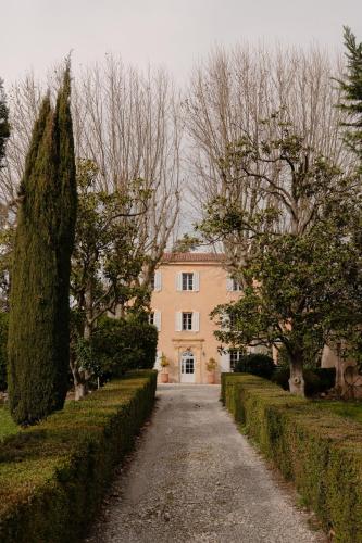 Contemporary bastide in Aix