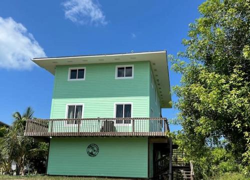Pet-Friendly Family Beach House with Gulf Views & Private Dock Slip near Little Gasparilla Island, F in Placida (FL)