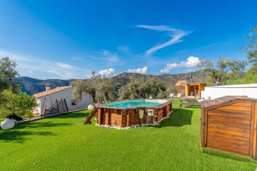 Cubo's Casa Los Pinos High Privacy Pool in Totalan