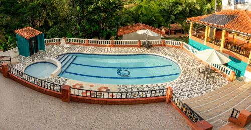 Hospetadaje San Gil con piscina campestre