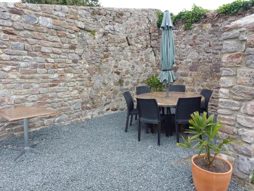 Dārzs, Charmant cottage neuf classé 3 étoiles (Charmant cottage neuf classe 3 etoiles) in Regneville-Sur-Mer