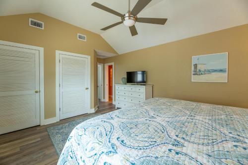 Sunday Drive - Nags Head MP 15 Oceanfront Private Walkway to Beach Pool Hot Tub - image 2