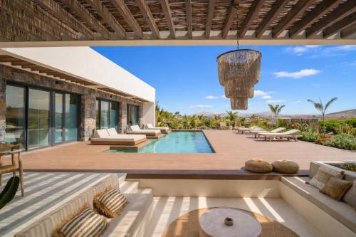 Casa Nomad by Aura Collection