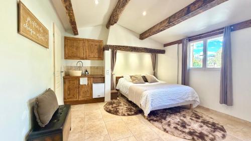 LE CHÊNE - Studio Provençal à Mougins - AC - Wifi - Parking Gratuit -