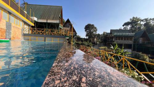Piscina, Suvarna Eco Village in Coorg