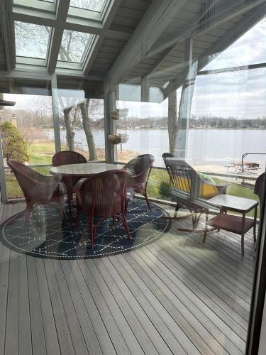 Lake Cabin Stay That Actually Feels Like a Getaway in Fremont (Indiana)