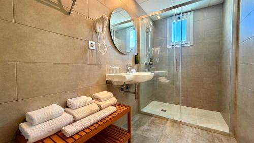 Dusche, Hotel Celymar in Benidorm - Costa Blanca