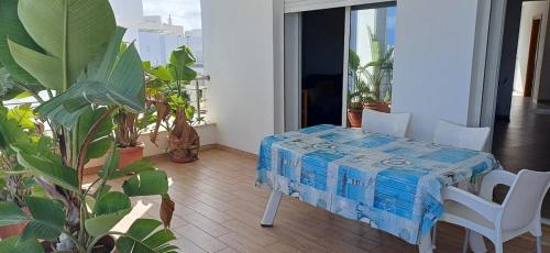 Charming apartment 2 minutes from Mansourah sea in Kelibija