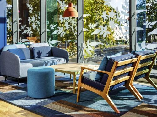 Restaurant, ibis budget London Heathrow Central in London