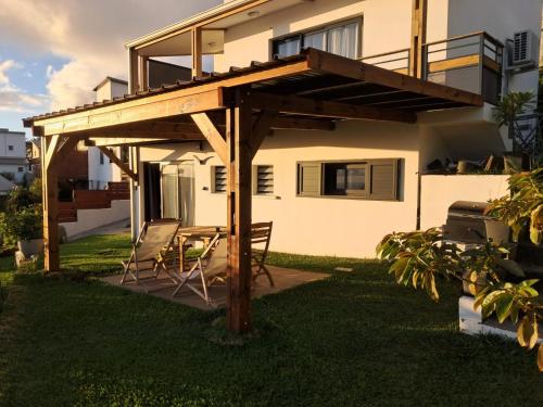 Entre mer et forêt - Pension de famille - Les Avirons