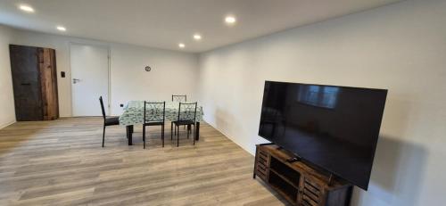 Ferien- & Monteurwohnung Stößen (Ferien- & Monteurwohnung Stoßen) in Teuchern
