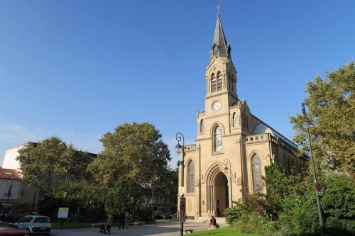 20' PARIS - Ideal Pro - Studio Cosy - 5 min RER A in Le Vesinet