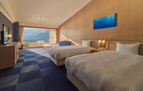 room detail thumbnail 1