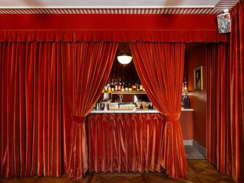 Bar/lounge