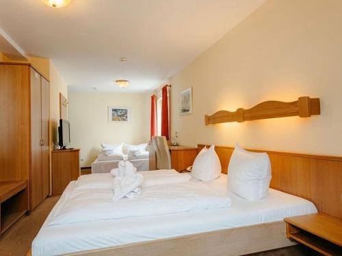 Hotel Gasthof Bären - image 33