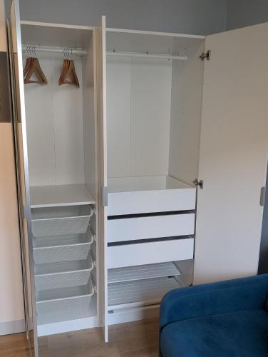 Appartement équipé centre,calme,gare 2 min (Appartement equipe centre,calme,gare 2 min) in Таверни