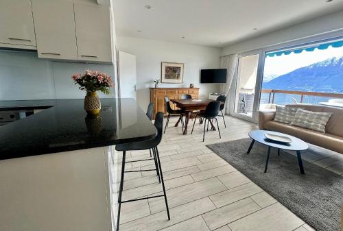 Kitchen, Ferienwohnung C15 in Orselina