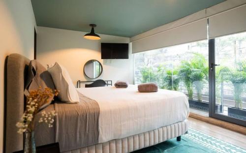 Stylish 2BR-2BA Near Plaza de Toros Mexico City in Mexico City, Mexico