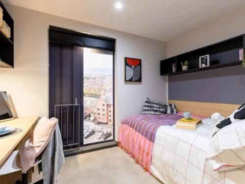 Brand New Student Only Ensuite Rooms for One Central Belfast – khách sạn tại Oldpark
