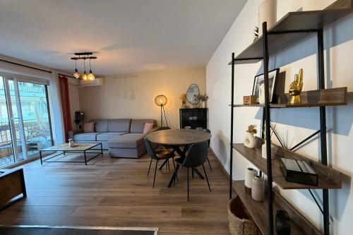 Appartement moderne avec terrasse - situation idéale