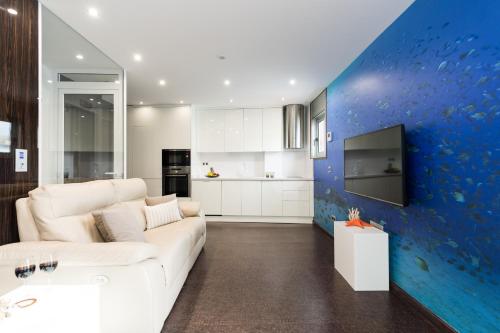 Wavia Hotel - Adults Only Room Type - Suite with Terrace