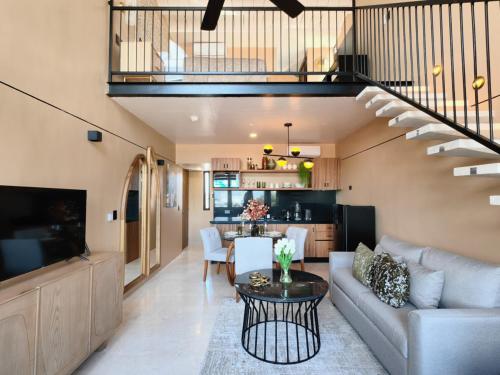 LOFT KABAX 202 by Guys Riviera