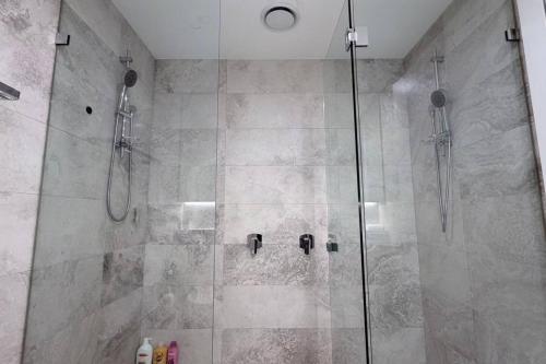 High level four bedrooms APT in Olympic Park - main image