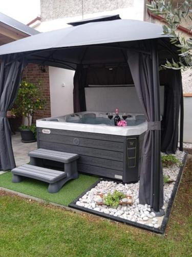 Spa, House Relax Residence in Muntic