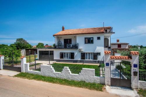 Viesnīcas āriene, House Relax Residence in Muntic