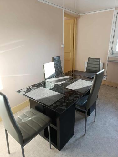 Duplex proche gare - Location saisonnière - Saint-Dizier