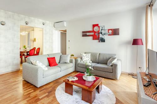  ARONA STORICO SYC Favoloso 2CAMERE 2BAGNI in Arona