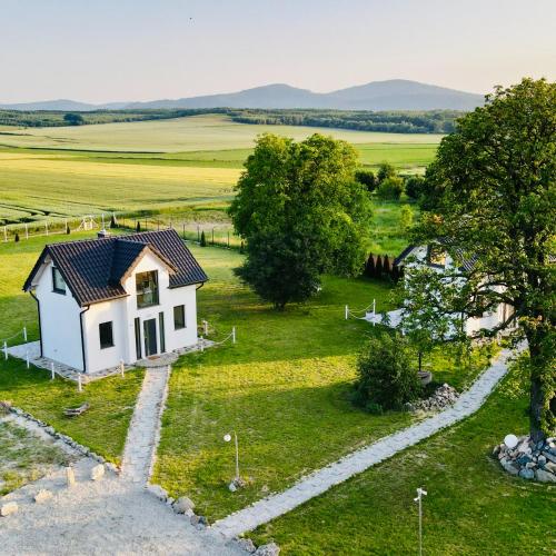 Nuka House - Teatr Natury z Jacuzzi - Prudnik